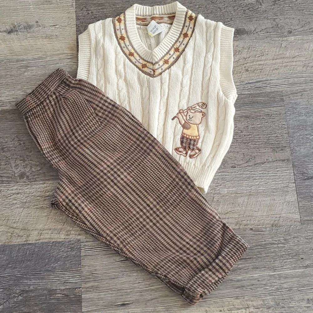 Vintage boy 2 pieces Bundle costumes pants +vest sweater size 2T Y2K